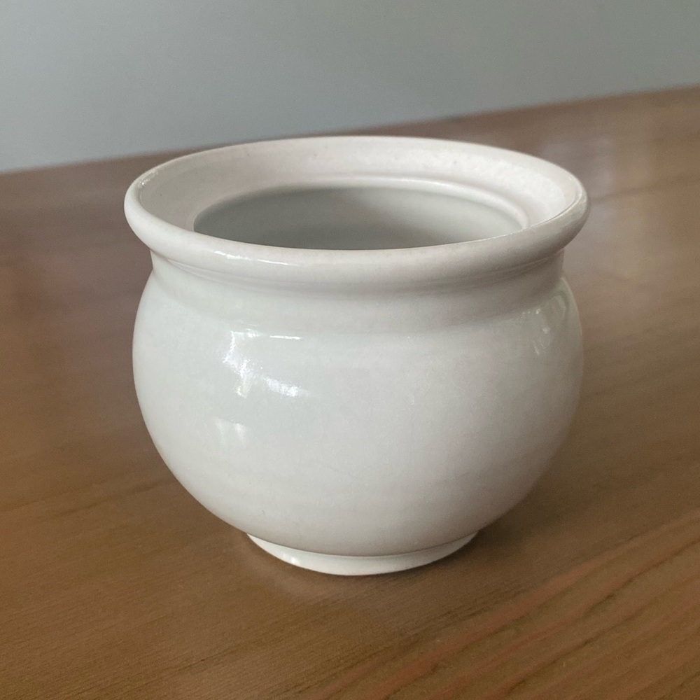 Handmade ceramic pot - Picture 2 of 4